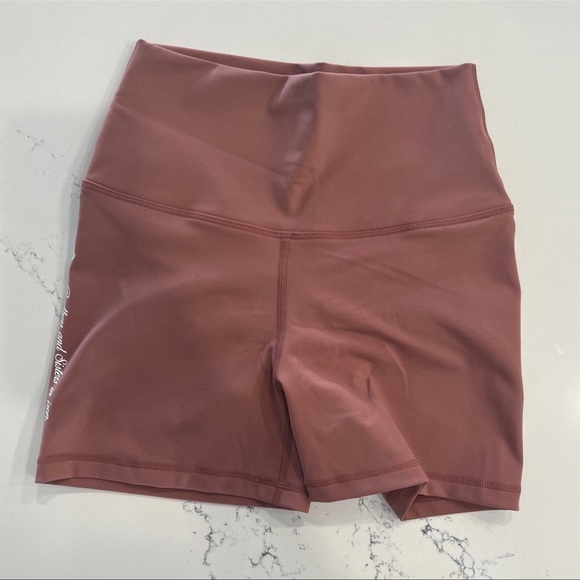Darcsport Shorts - Picture 3 of 3